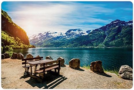 מחצלת חיות מחמד טבעית למזון ומים, נוף אגם סקנדינבי אירופאי על ידי רכס ההרים אמנות תמונות הרפתקאות,
