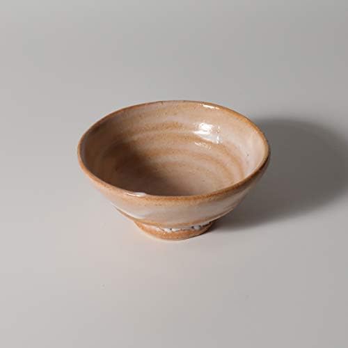 גביע גווינומי תוצרת טוהרו פונאסאקי. קרמיקה היפנית של האגי יאקי.