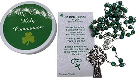 המחרוזת הראשונה של הקודש האירי קבעה את תפילתו של פטריק הקדוש עם חרוזי אירלנד ירוקים צלב קלטי קלטי וכרטיס
