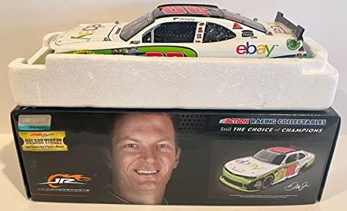2014 Dale Earnhardt JR eBay Xfinity NASCAR חתום אוטומטי 1/24 מכונית DIECAST W/COA - מכוניות דיאסט עם חתימה