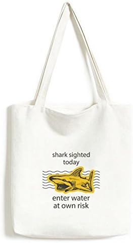 כריש נכנס למים בסיכון משלו תיק קניות קניות תיק קניות תיק מזדמן