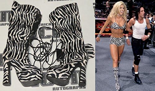 טורי ווילסון חתום על טבעת WCW שחוק מגפיים משומשים באס בקט COA WWE WWE היאבקות - ההיאבקות החתימה