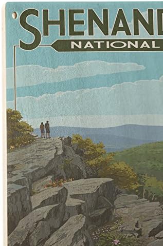 הפארק הלאומי שננדואה, וירג ' יניה, מטיילים ושלט קיר עץ ליבנה של הוק