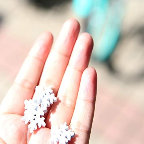 100 יח 'כפתורי פתית שלג עץ חג המולד 18 ממ כפתורים לבנים לסריגה תפירה של אלבומים DIY מלאכת חג המולד קישוט