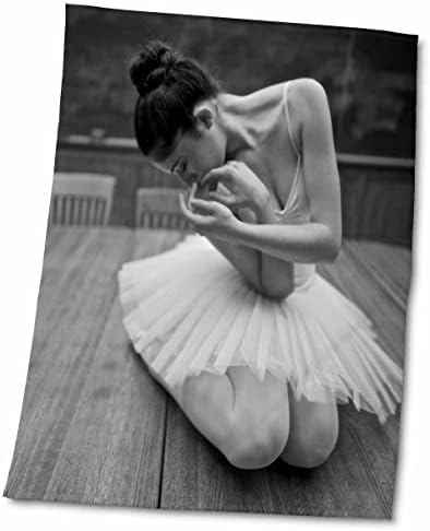 3drose Ballerina קלאסי רוקד בתוך כיתה הנעה כמו הרוח - מגבות