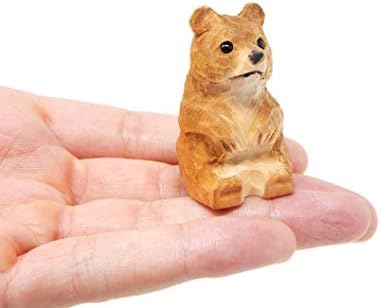 פסלון דוב חום - קטן בגילוף עץ קטן בעבודת יד מיניאטורה חיה חיה גריזלי פסל פסל אמנות מלאכת אמנות